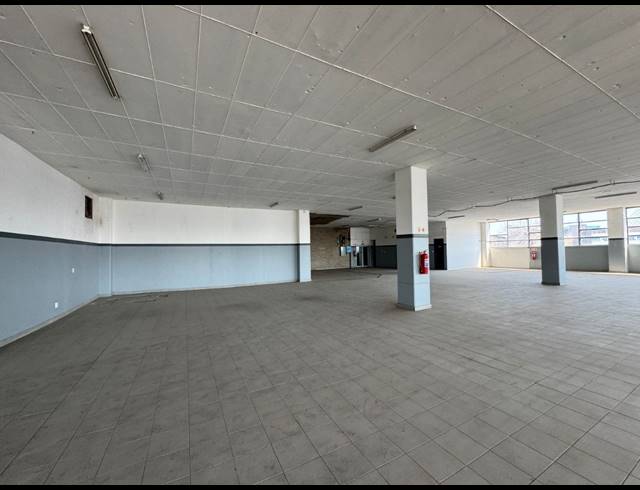 1,620M² WAREHOUSE TO LET IN WYNBERG
